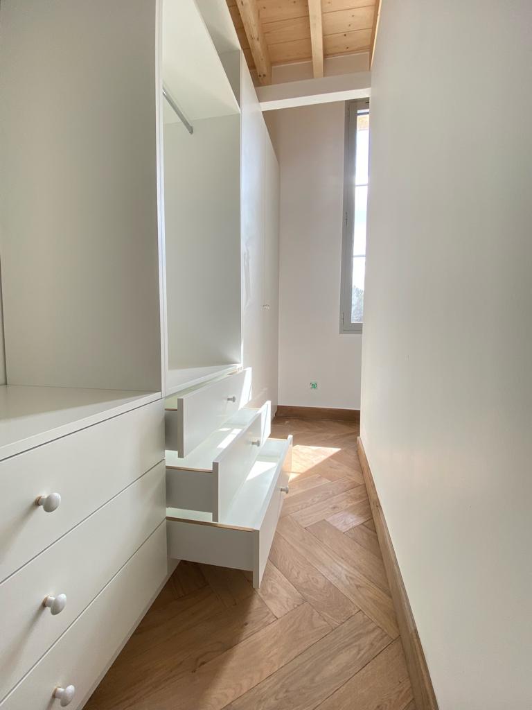 Dressing sur-mesure avec les intégrés