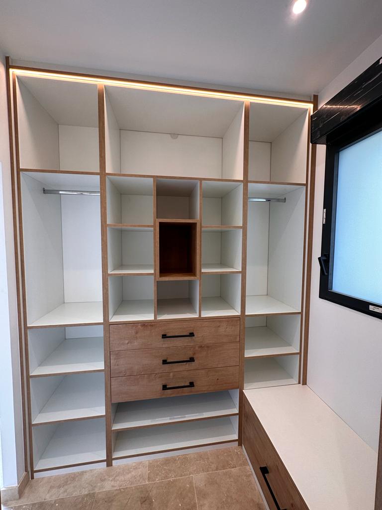 Placard sur-mesure & porte verrière