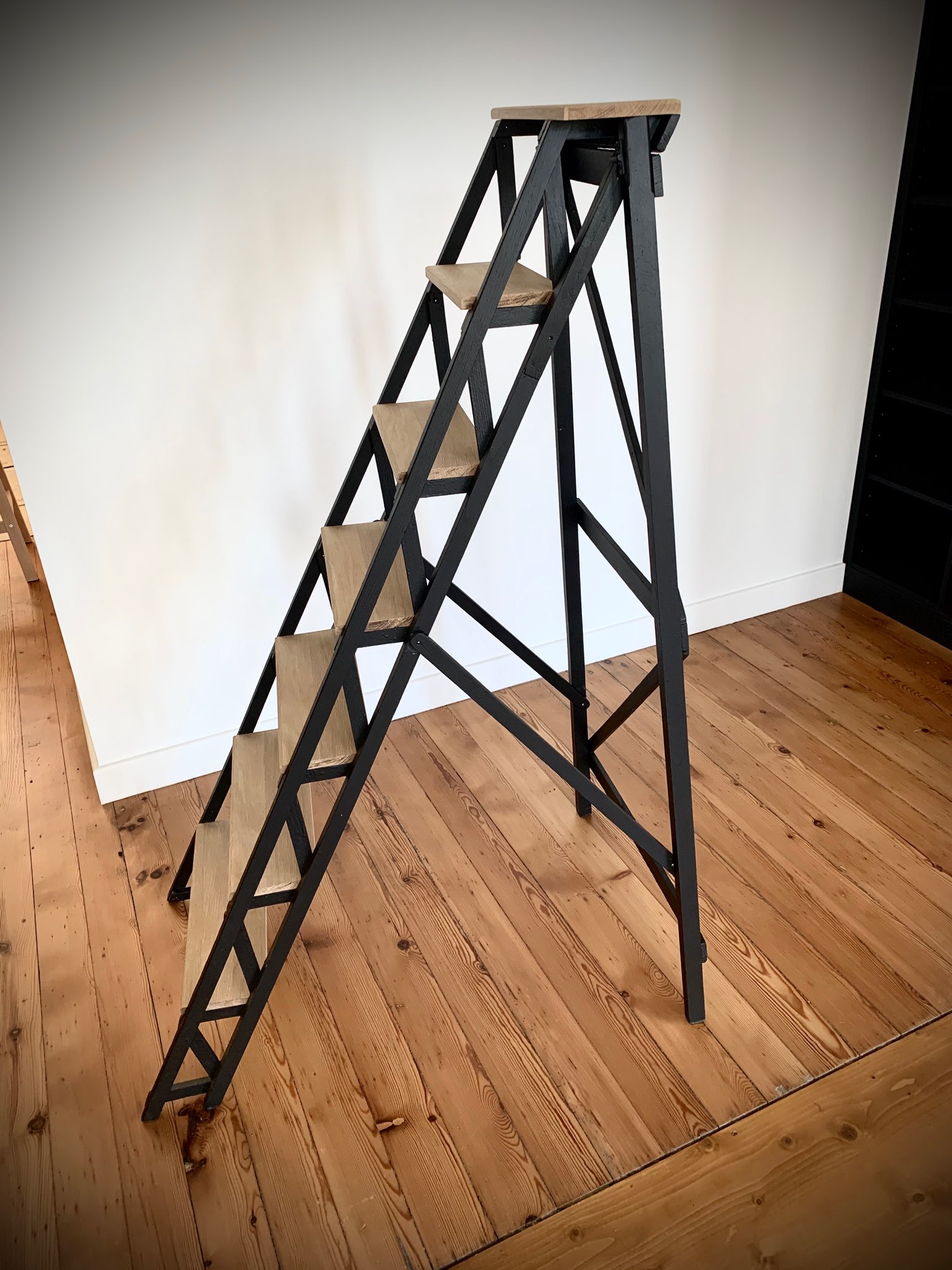 Placard sur-mesure portes battantes