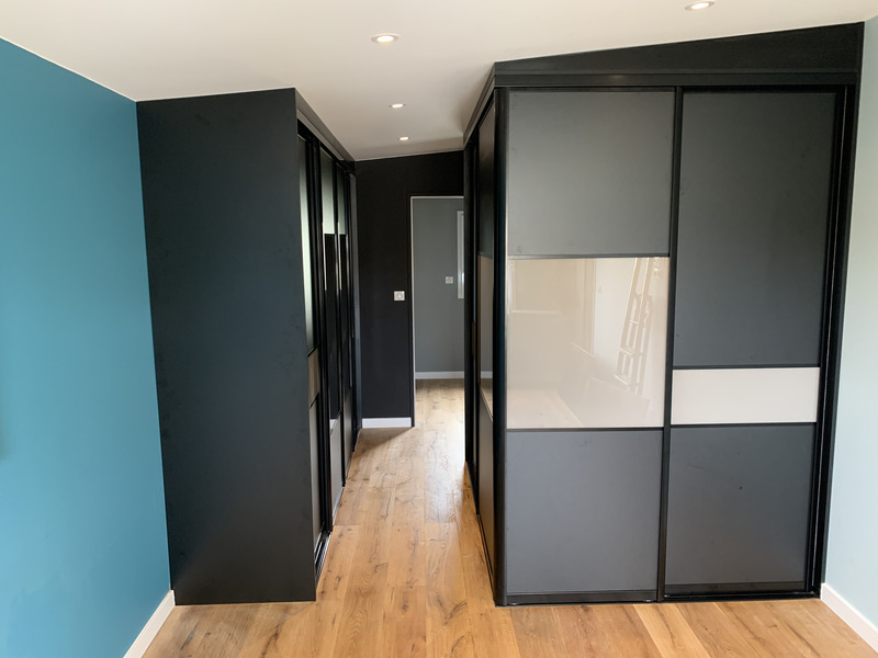 Placard sur-mesure aspect verrière