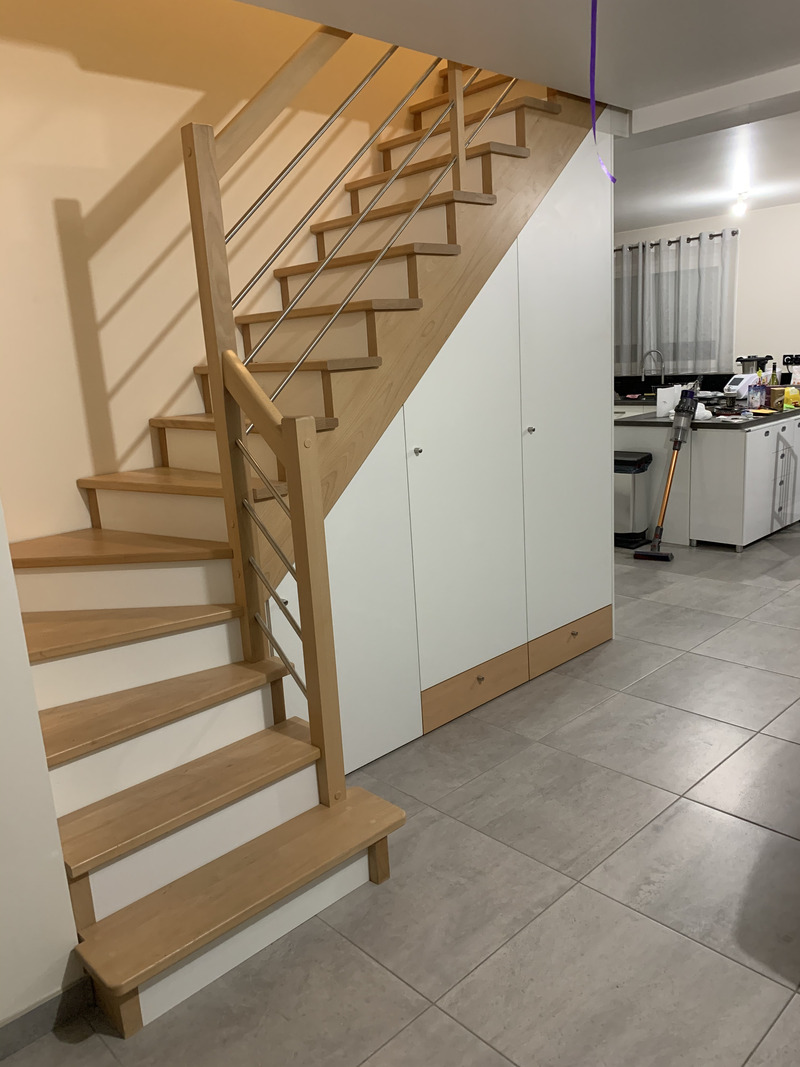 Aménagement sous escaliers