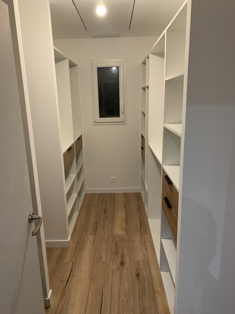 Placard sur-mesure portes coulissantes