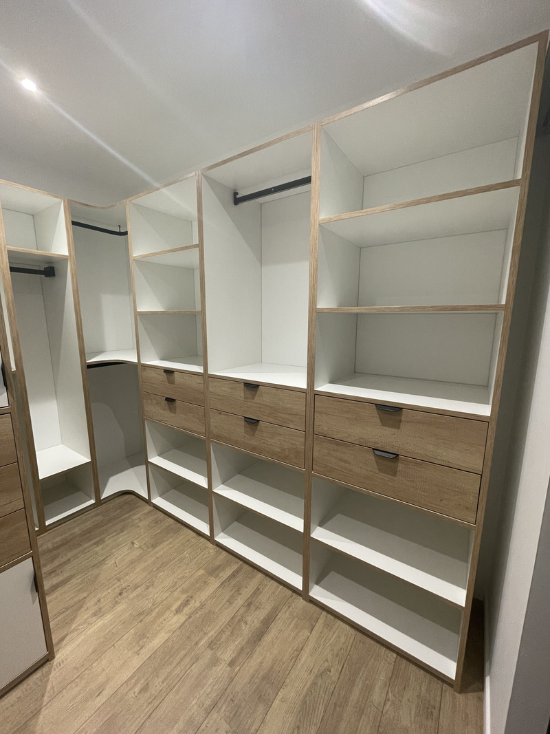 Placard sur-mesure dans une Chambre