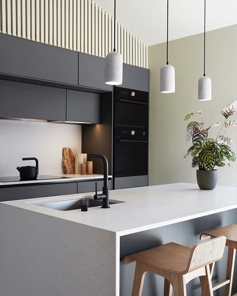 Création du claustra prêt à peindre  autour de la cuisine